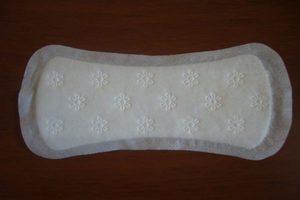 Daily sanitary pads: benefits and harms